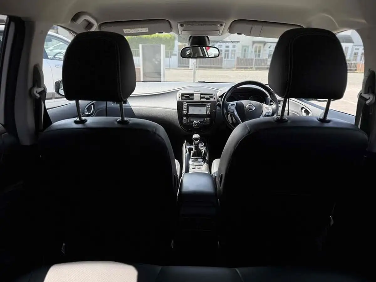 2016-nissan-pulsar-16-dig-t-tekna-big-20