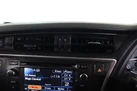 2014-toyota-auris-16-excel-hatchback-multidrive-s-small-36