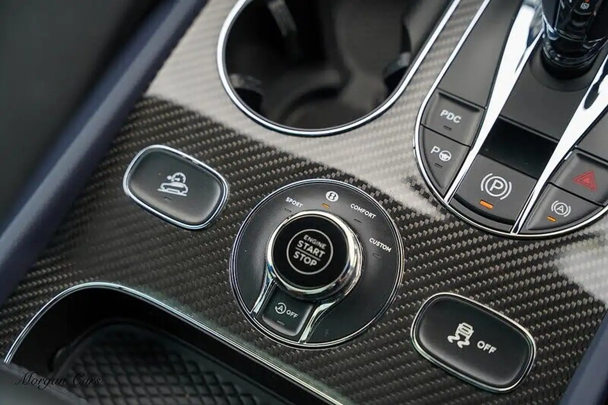 2024-bentley-bentayga-40-v8-s-big-54