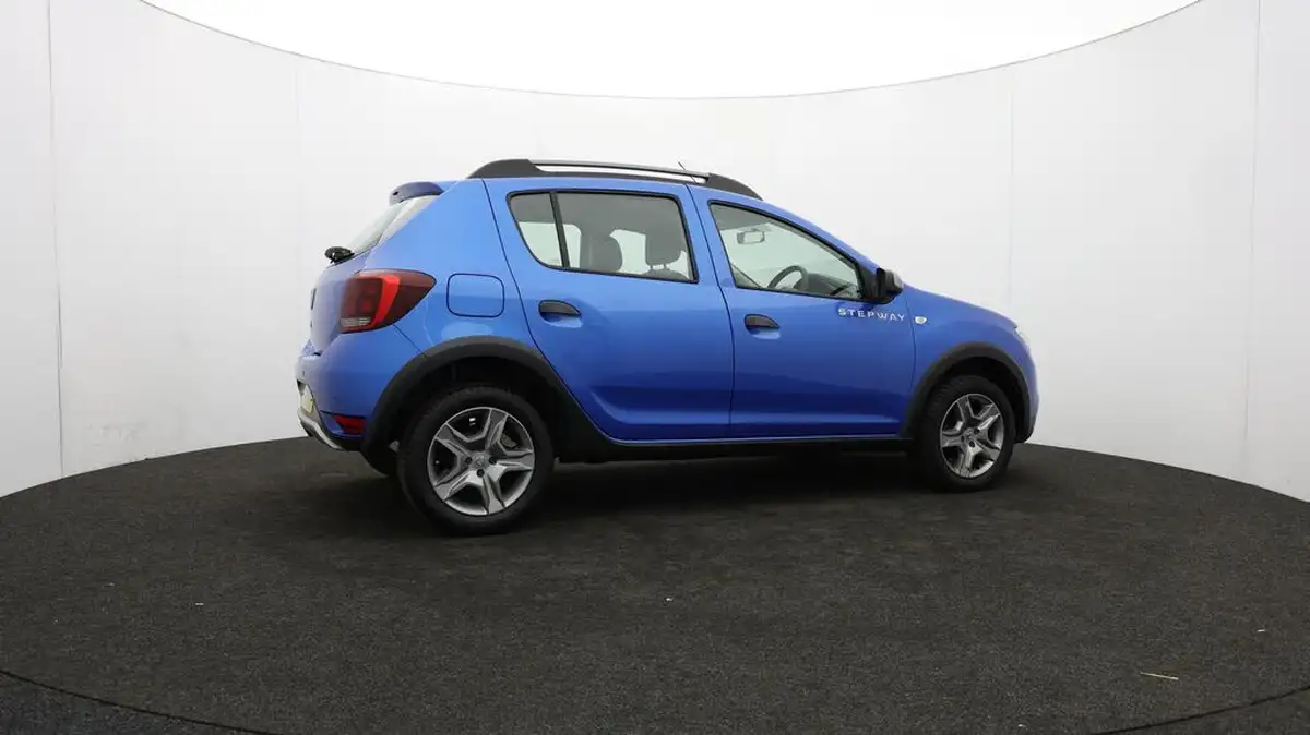 2020-dacia-sandero-stepway-09-tce-essential-big-37