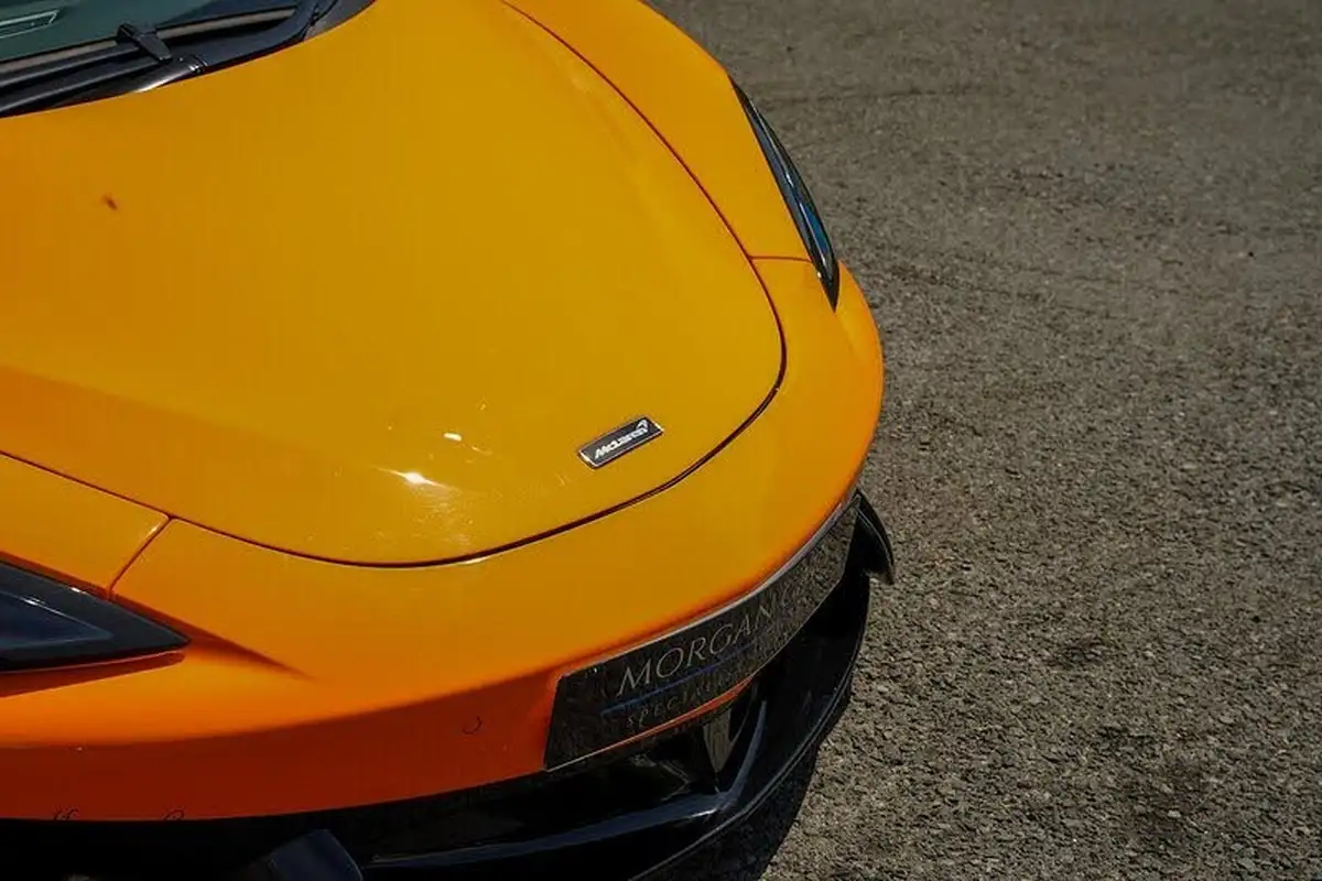 2020-mclaren-570gt-38-big-31