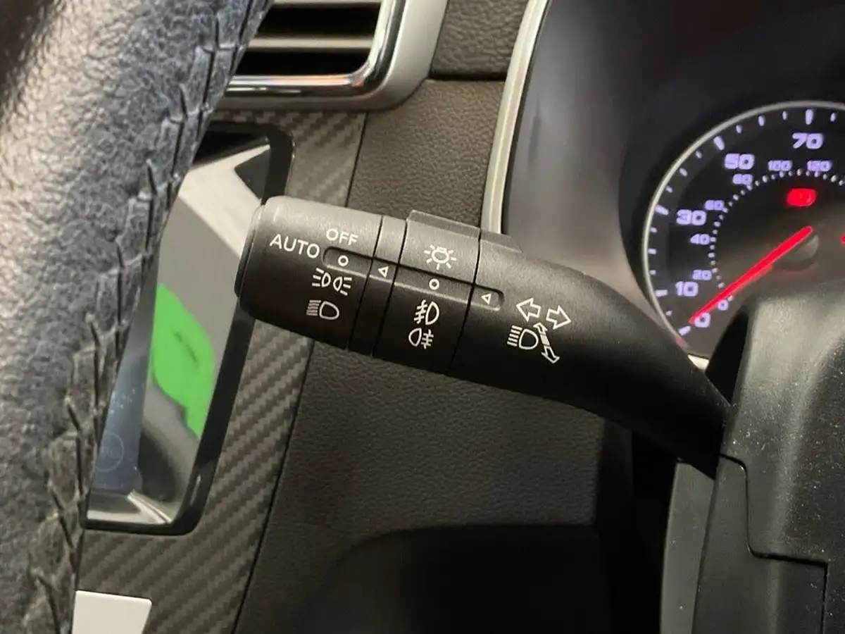 2018-mg-zs-suv-10t-gdi-excite-big-38