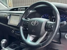 2019-toyota-hi-lux-24d-4d-invincible-150hpeu6dt-e-32t-auto-small-11