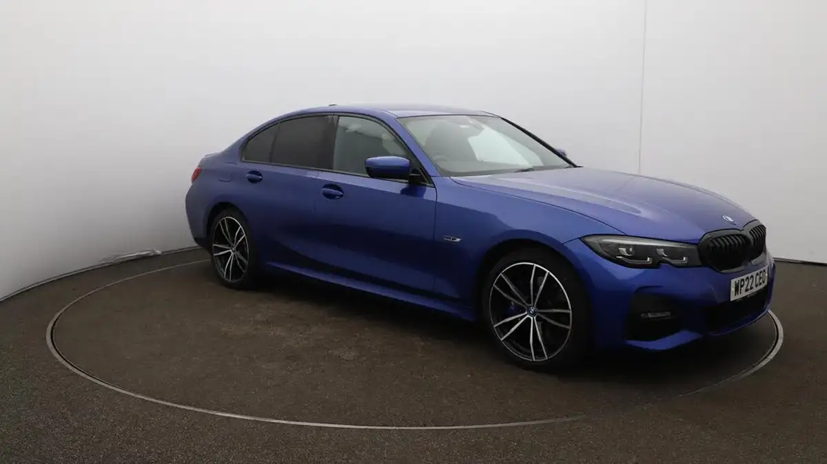 2022-bmw-3-series-20-330e-m-sport-pro-pack-saloon-4d-big-43
