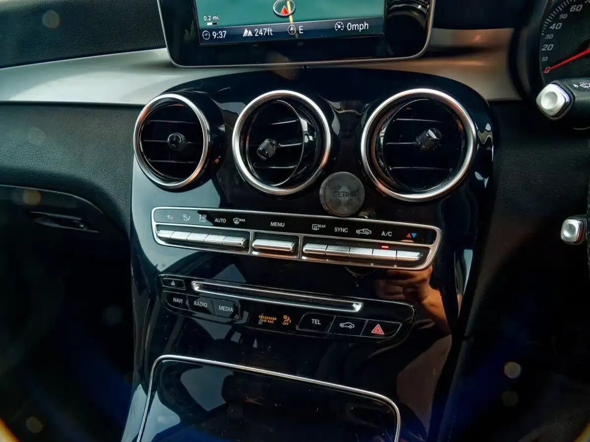 2019-mercedes-benz-glc-class-20-glc250-urban-edition-big-43