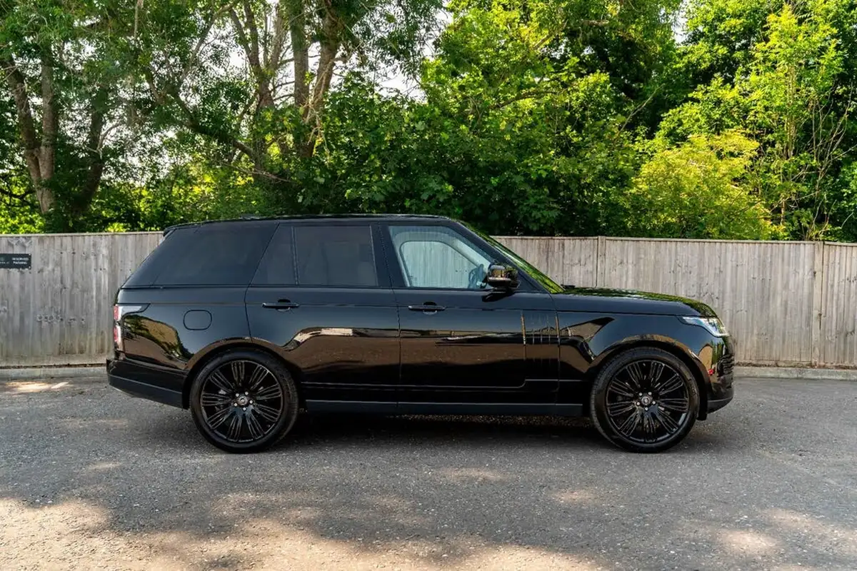2020-land-rover-range-rover-30-sdv6-westminster-big-2