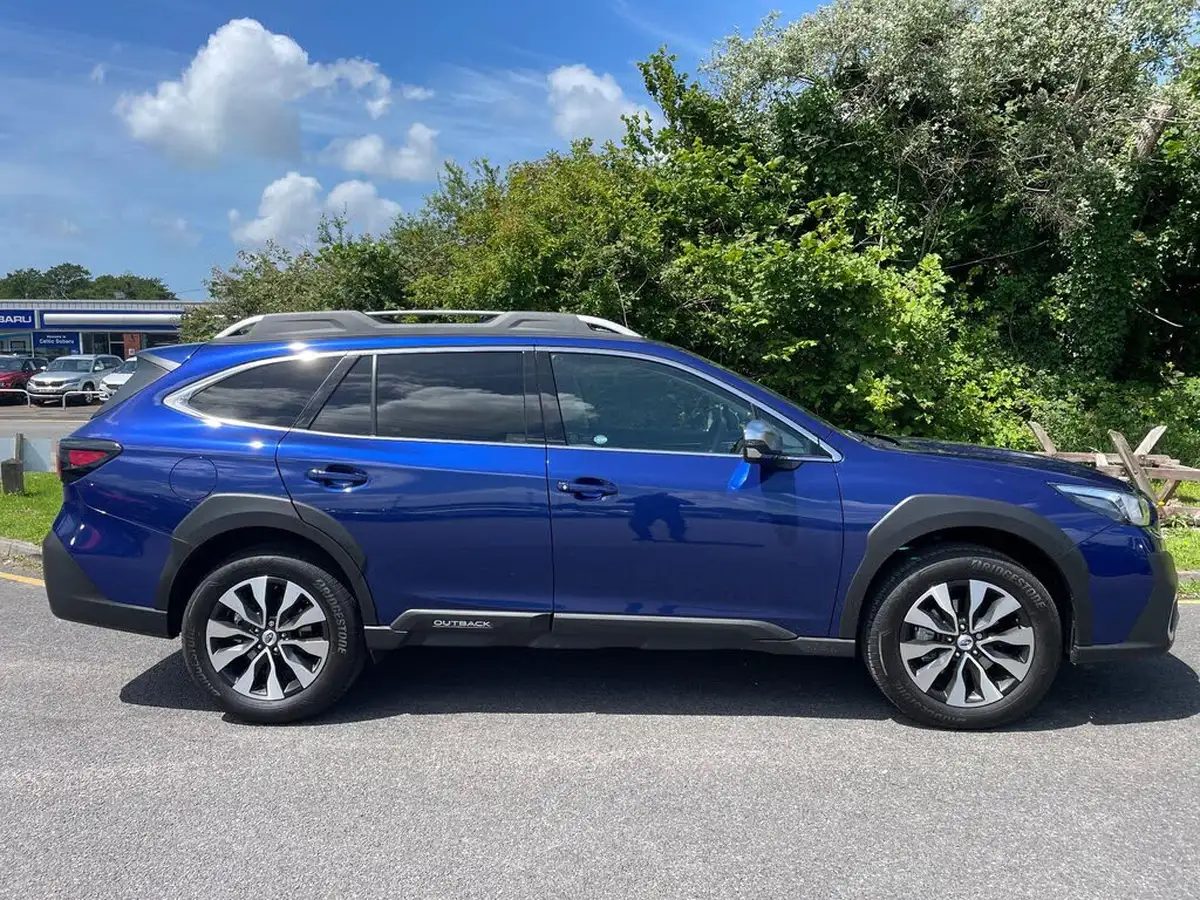 2025-subaru-outback-25i-touring-big-3