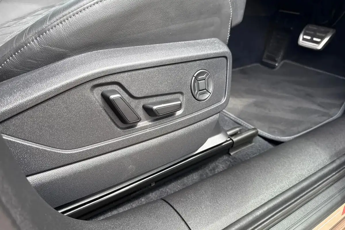 2025-audi-q5-20-tdi-edition-1-suv-big-42