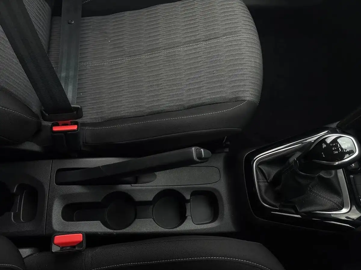 2020-vauxhall-corsa-12i-se-big-33