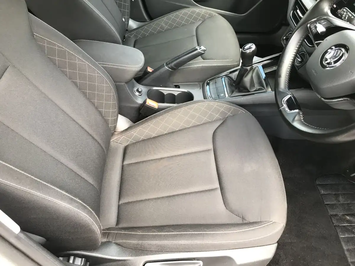2022-skoda-scala-15-tsi-se-big-8