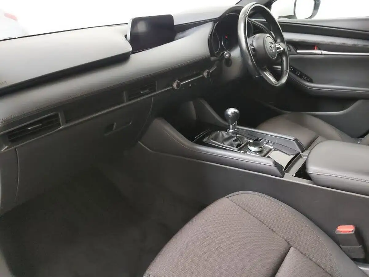 2022-mazda-mazda3-20-se-l-big-4