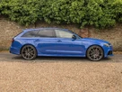 2018-audi-rs6-avant-40-tfsi-quattro-performance-small-12