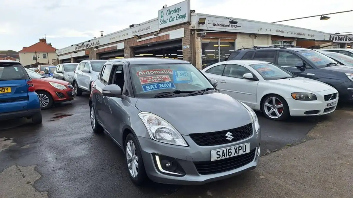 2016-suzuki-swift-12-sz4-94ps-nav-5d-at-big-2