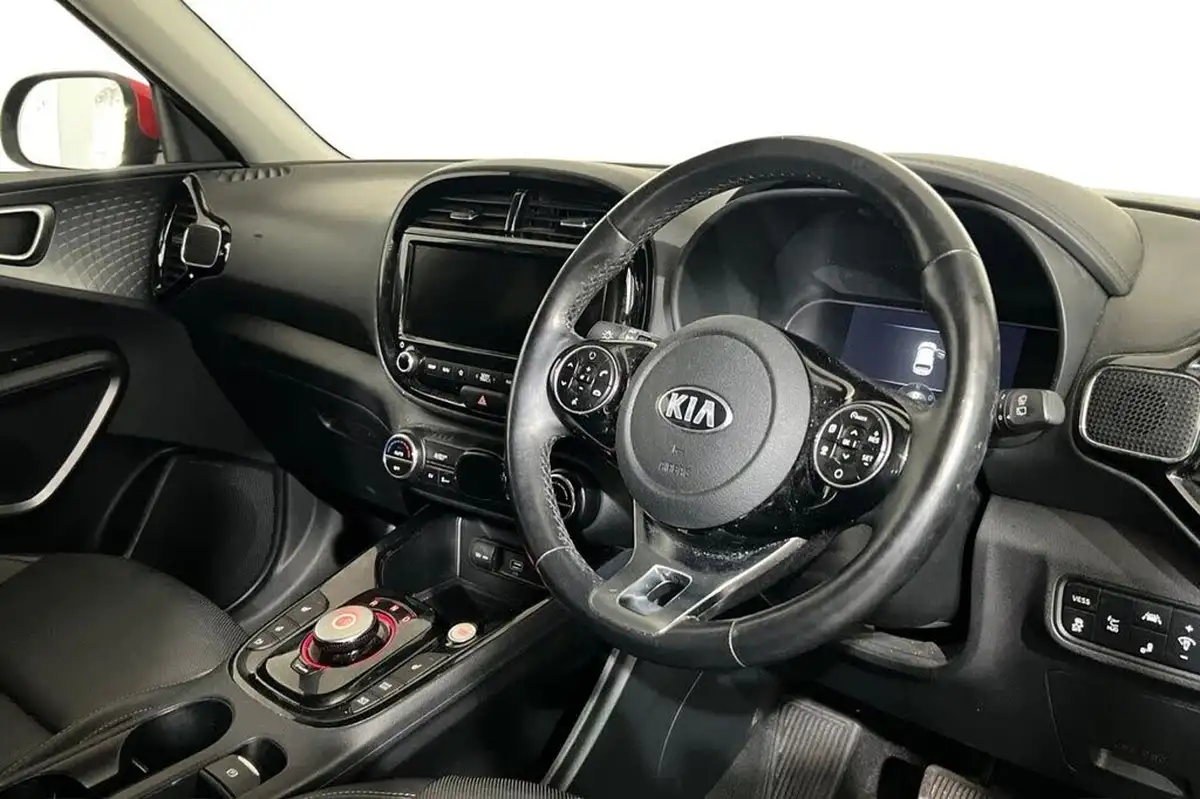 2021-kia-soul-ev-first-edition-big-8
