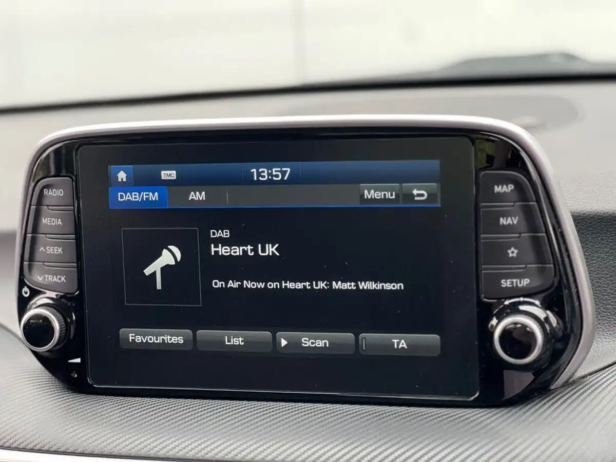 2019-hyundai-tucson-16-gdi-se-nav-big-32