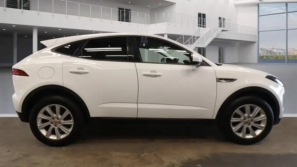 2018-jaguar-e-pace-20-i4d-s-awd-ss-auto-big-8