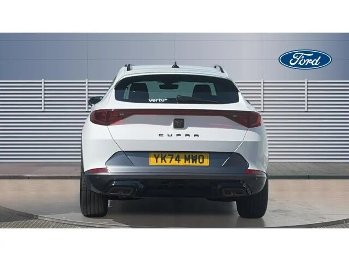 2024-cupra-formentor-14-e-hybrid-v1-big-5