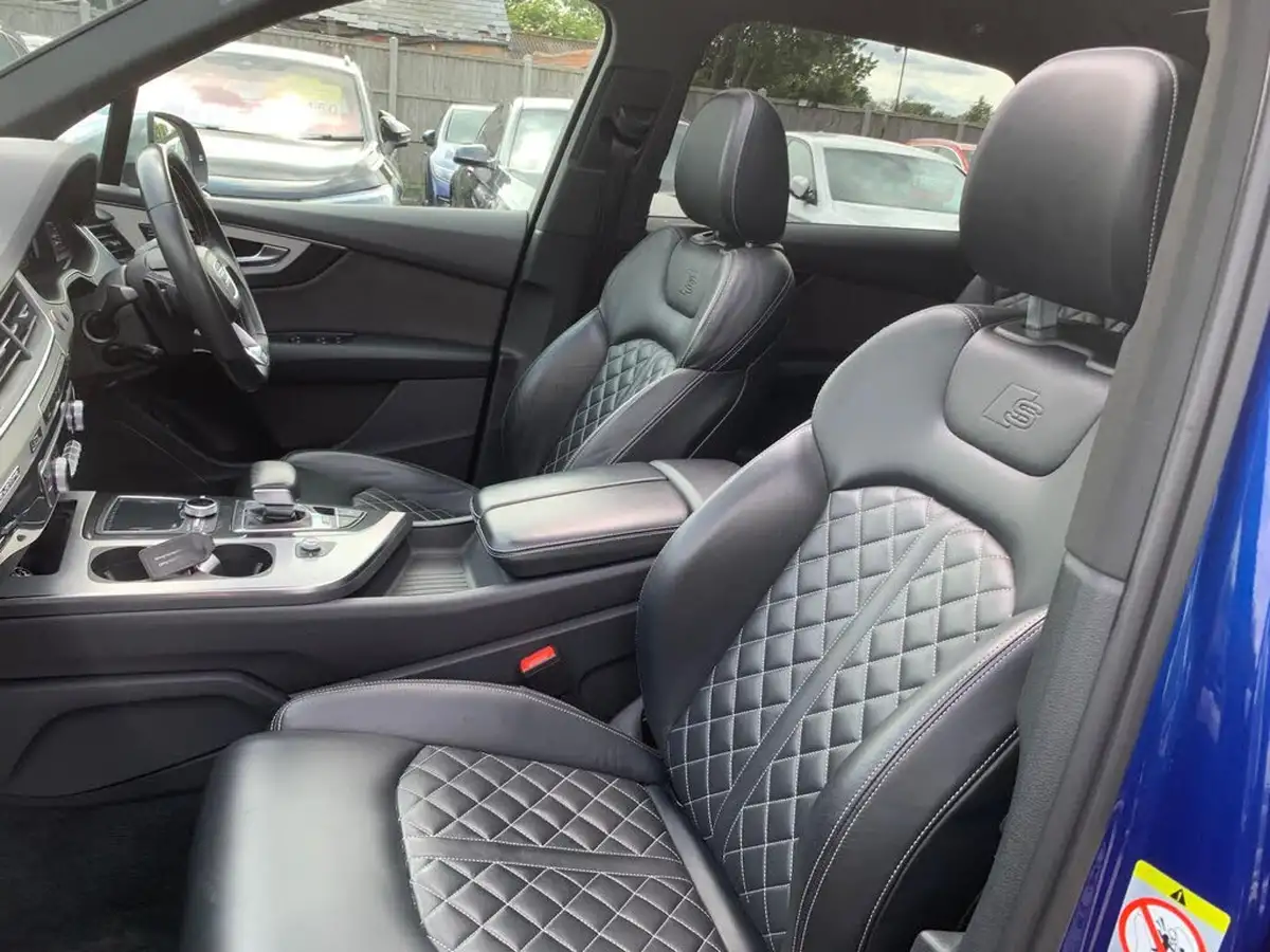 2018-audi-sq7-40tdi-vorsprung-big-48