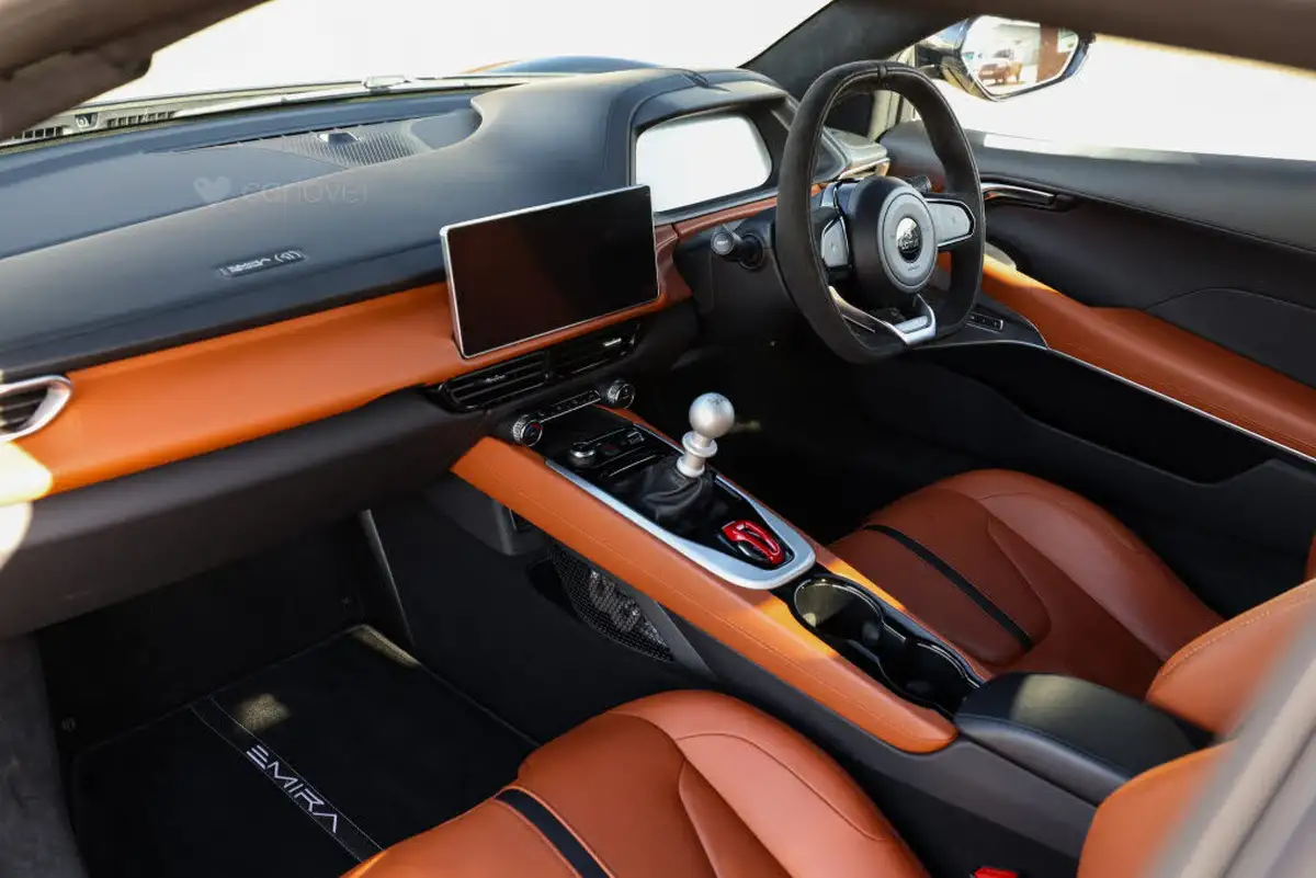 2023-lotus-emira-35-first-edition-v6-big-61