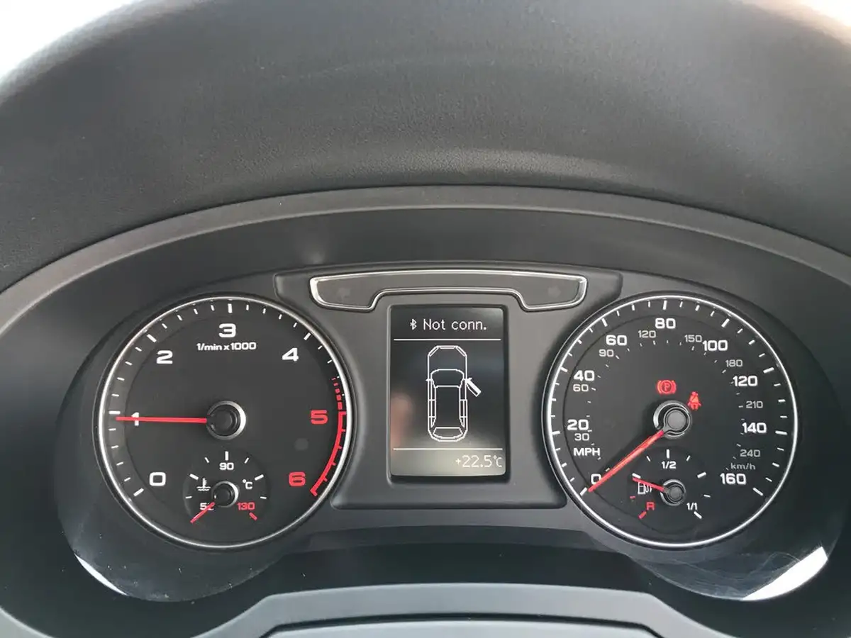 2016-audi-q3-20-tdi-s-line-big-28