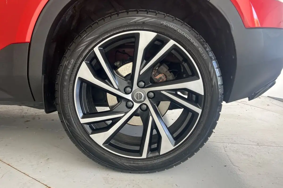 2021-volvo-xc40-20-b5-r-design-pro-250bhp-geartronic-big-24