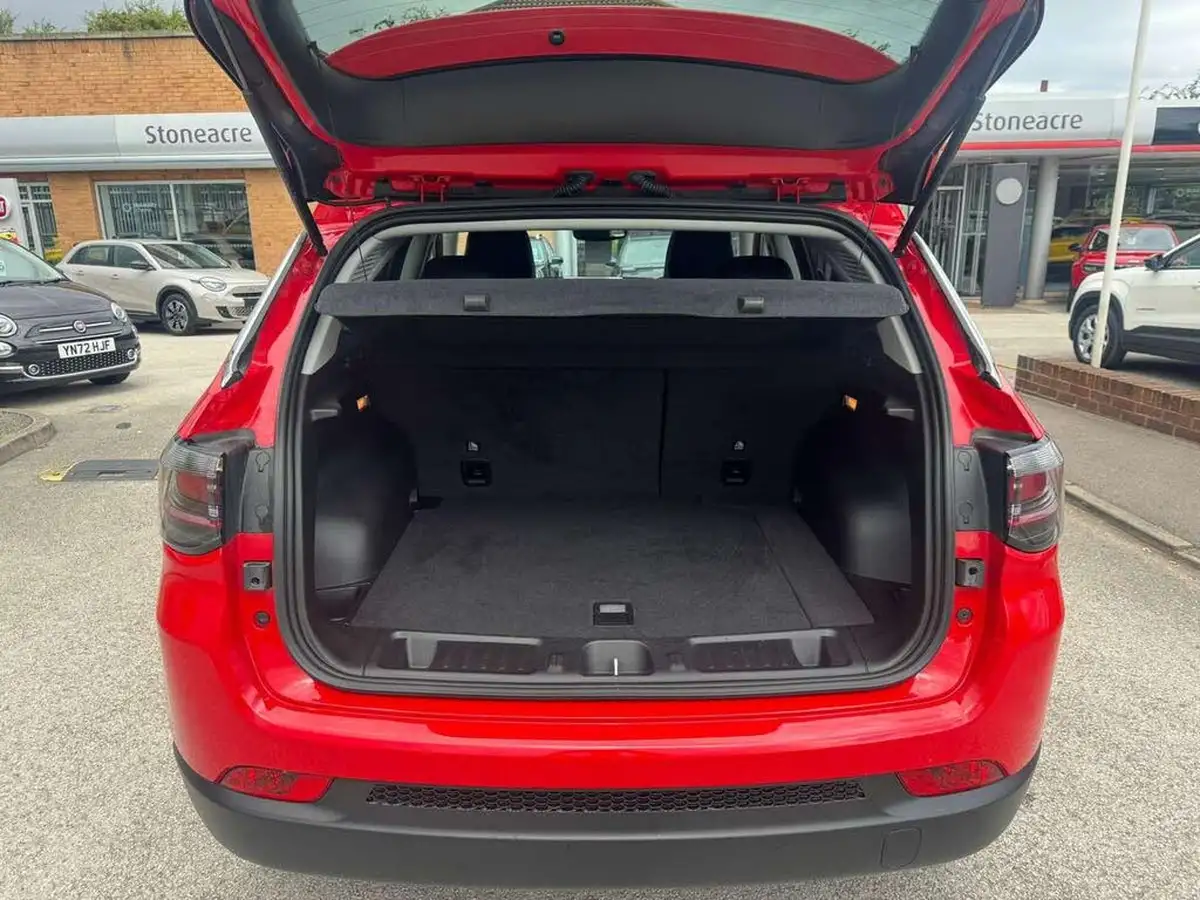 2024-jeep-compass-13-gse-limited-big-9