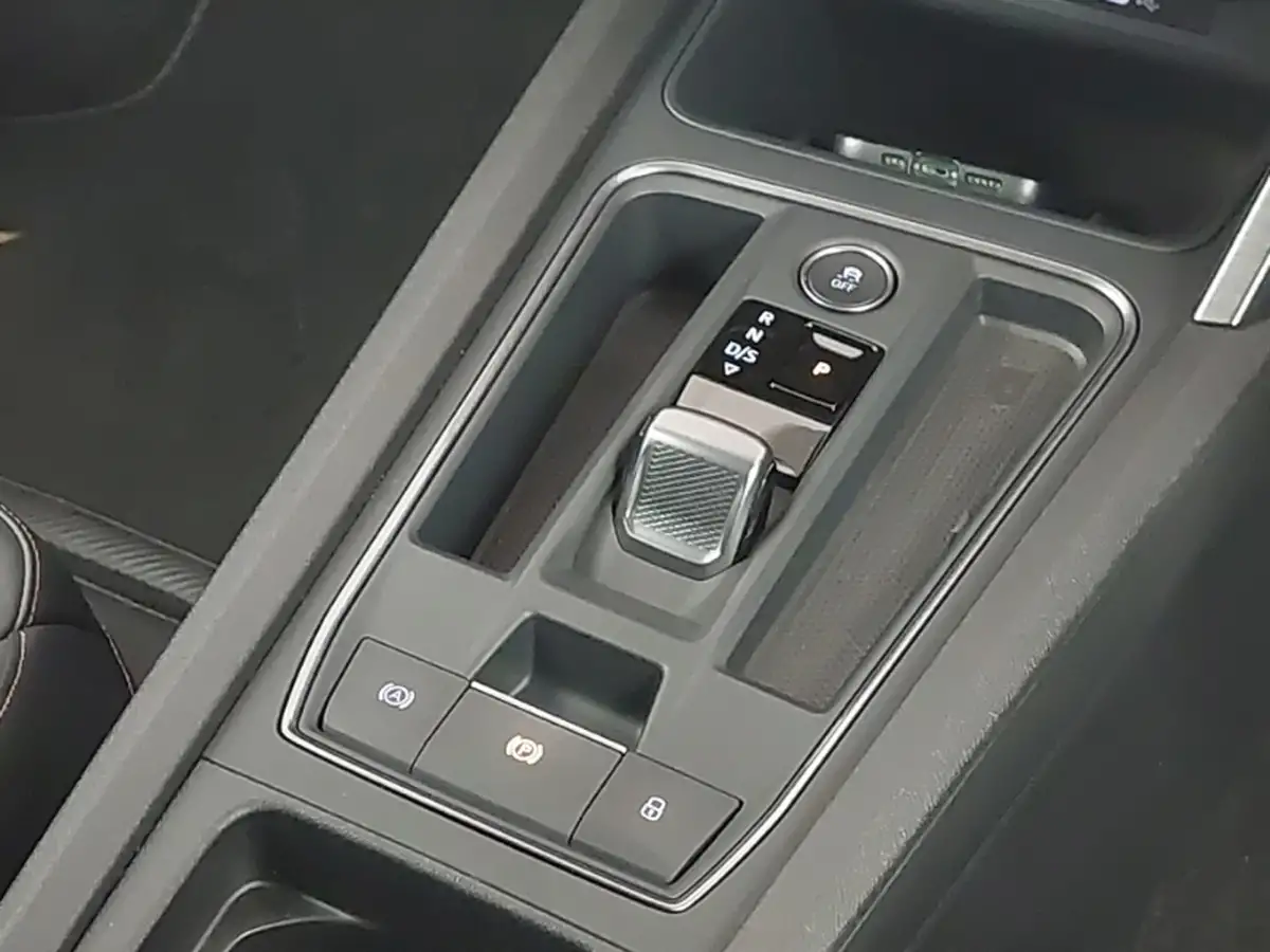 2021-cupra-formentor-20-tsi-vz2-big-9