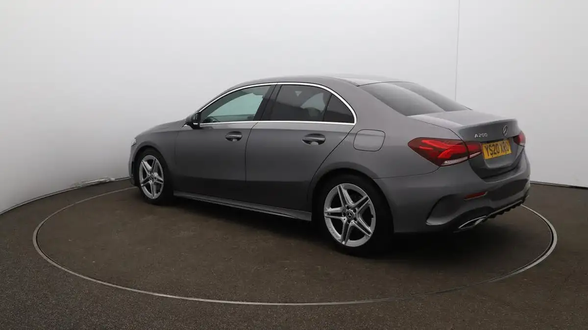 2020-mercedes-benz-a-class-13-a200-amg-line-saloon-4d-7g-dct-big-54