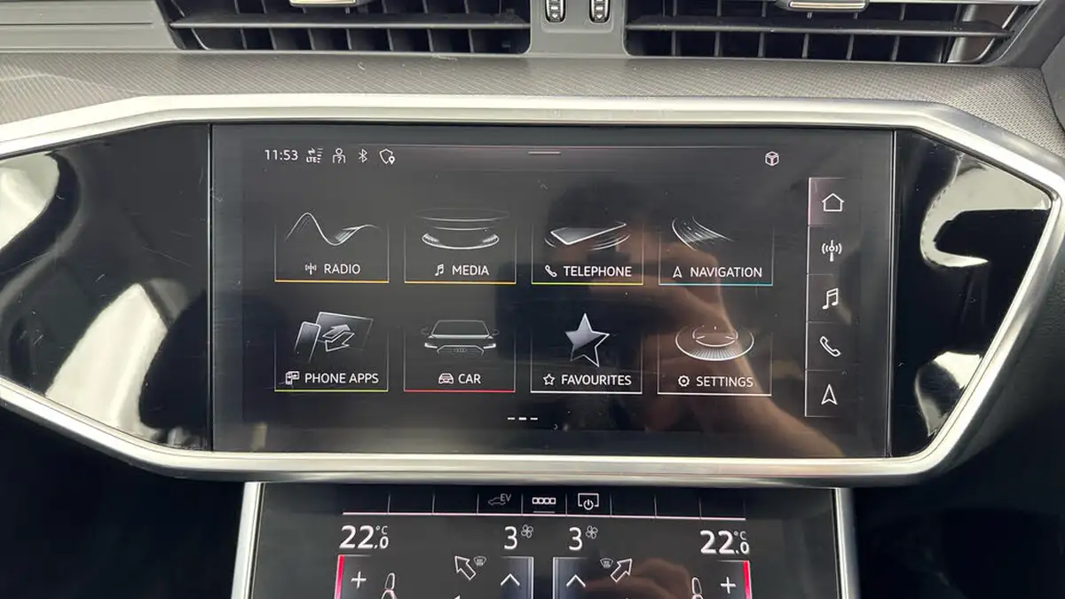2020-audi-a6-saloon-20-50-tfsi-e-sport-big-15
