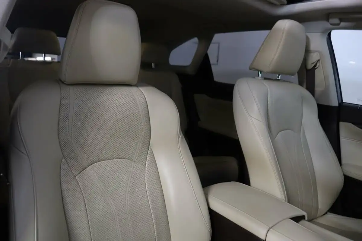 2019-lexus-rx-450h-l-35-takumi-big-7