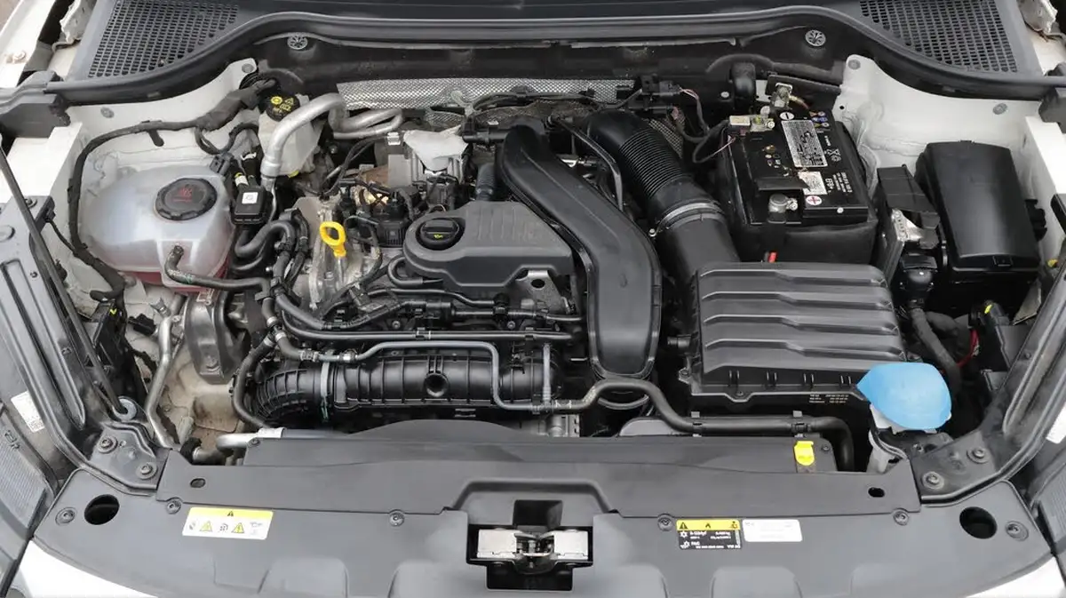 2022-skoda-karoq-15-tsi-se-drive-dsg-big-19