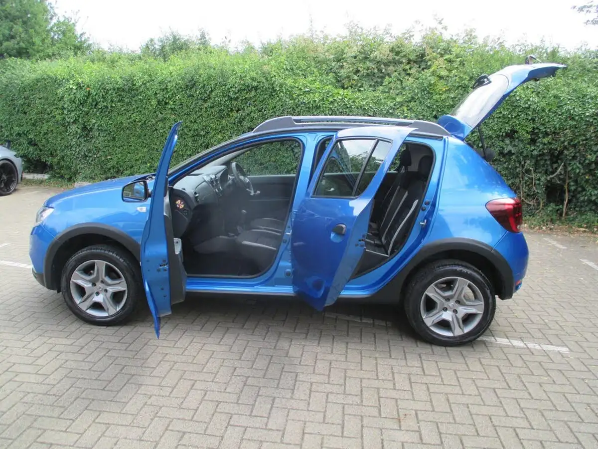 2019-dacia-sandero-stepway-09-tce-essential-big-8