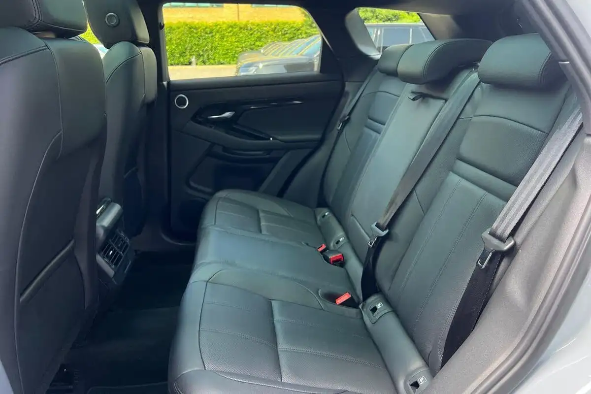 2024-land-rover-range-rover-evoque-15-p270e-dynamic-se-big-43
