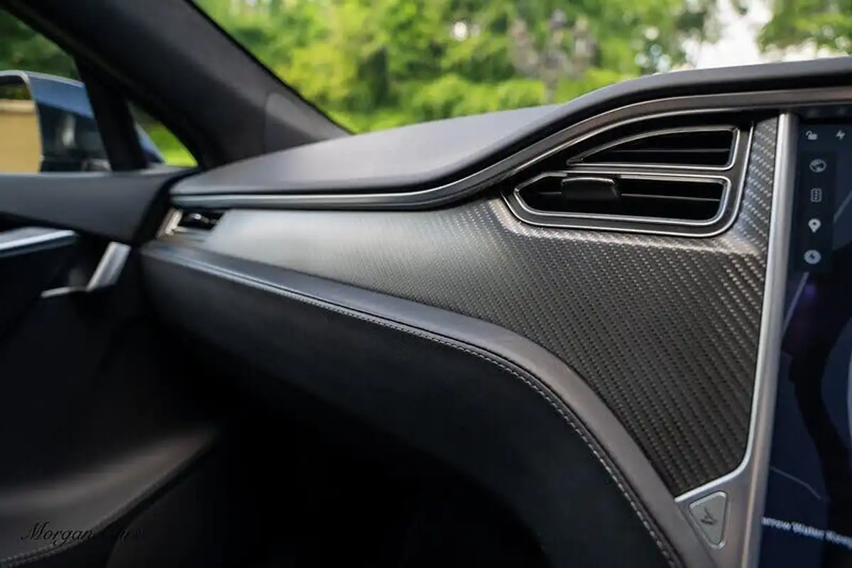 2017-tesla-model-s-e-90d-311kw-big-34
