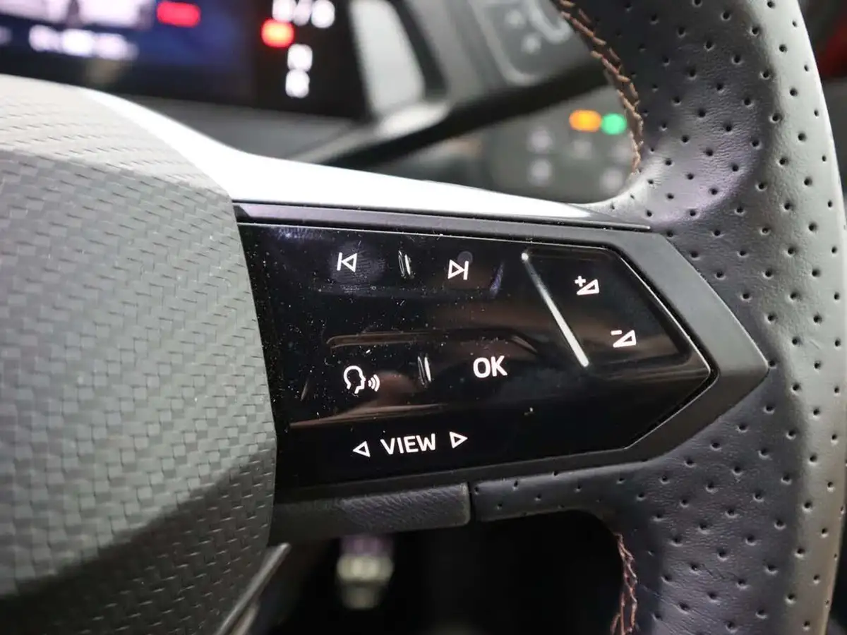 2024-cupra-born-e-v1-204ps-58kwh-big-28