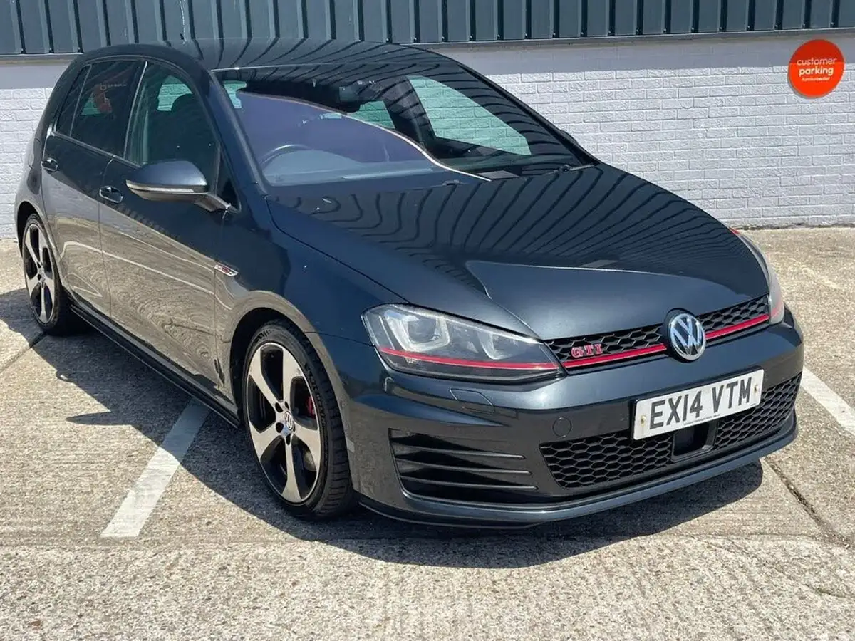 2014-volkswagen-golf-20-gti-230ps-performance-pk-hatchback-5d-dsg-big-71