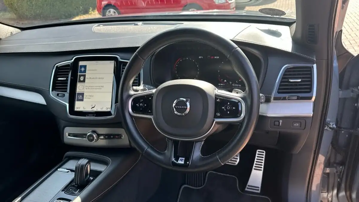 2020-volvo-xc90-20td-b5-r-design-big-9