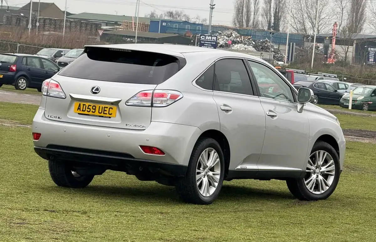 2010-lexus-rx-450h-35-se-l-4x4-big-15