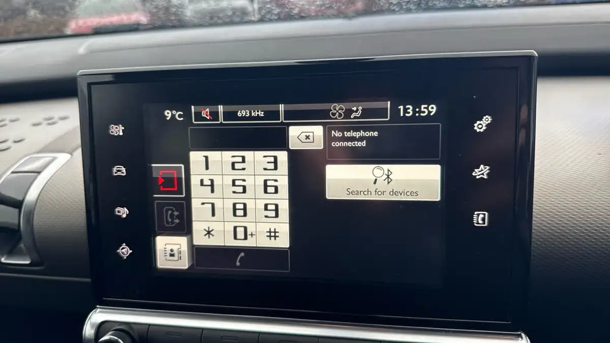2017-citroen-c4-cactus-12-puretech-flair-82ps-ss-etg-big-30