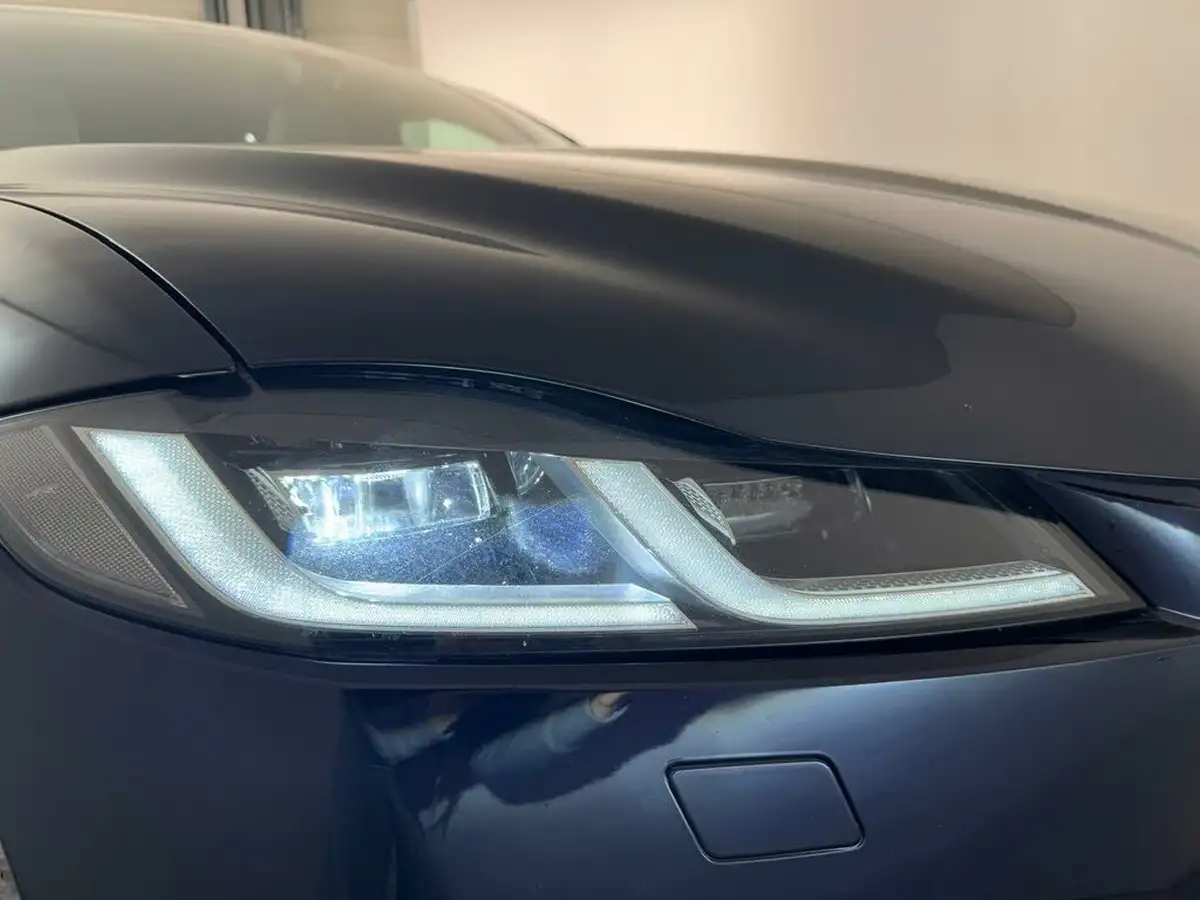 2022-jaguar-f-pace-20-p400e-r-dynamic-s-big-50