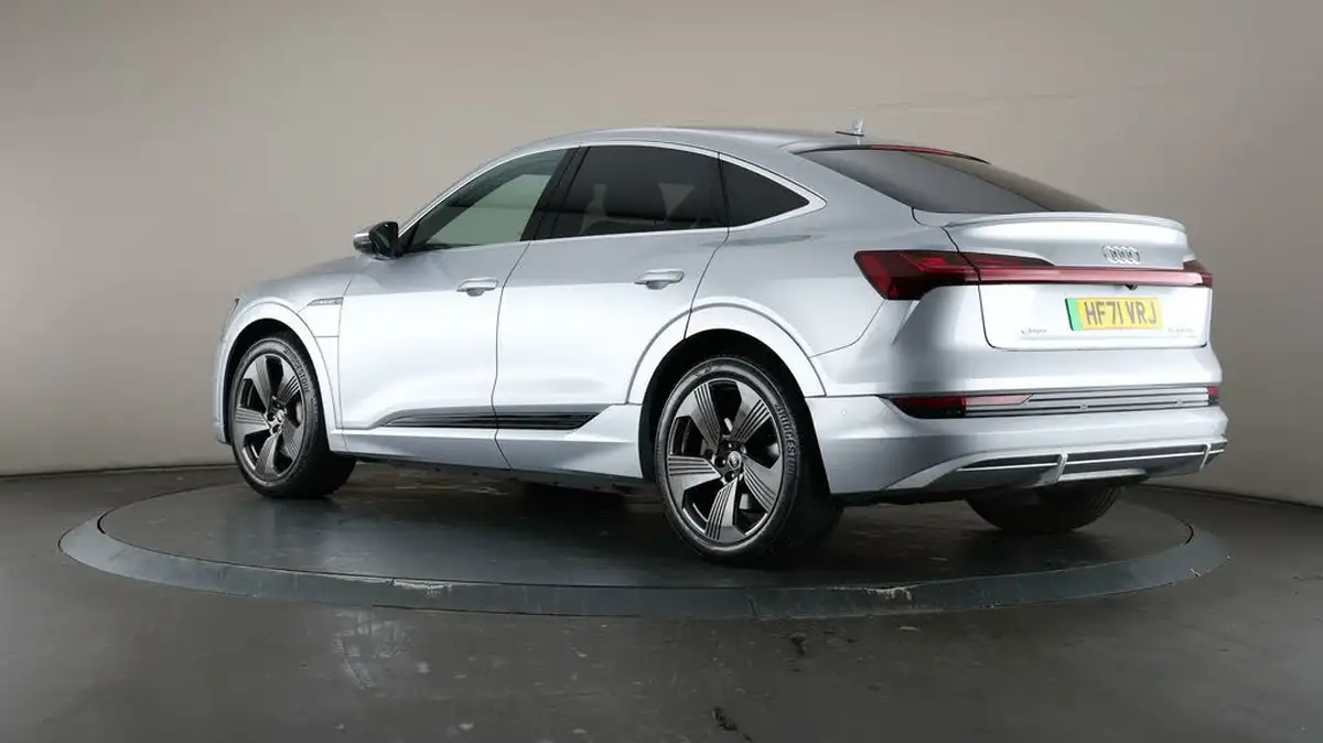 2021-audi-e-tron-55e-s-line-sportback-big-67