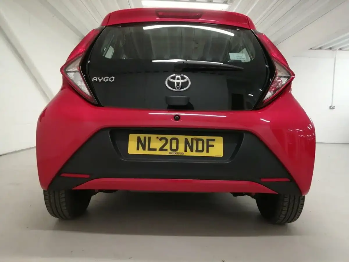 2020-toyota-aygo-10-vvt-i-x-5d-big-28