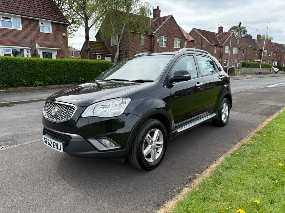 2012-ssangyong-korando-big-2