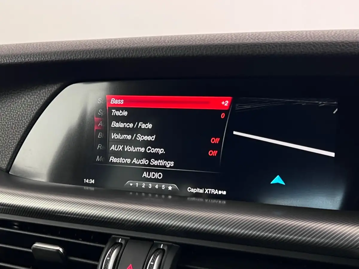 2018-alfa-romeo-stelvio-20-speciale-big-29