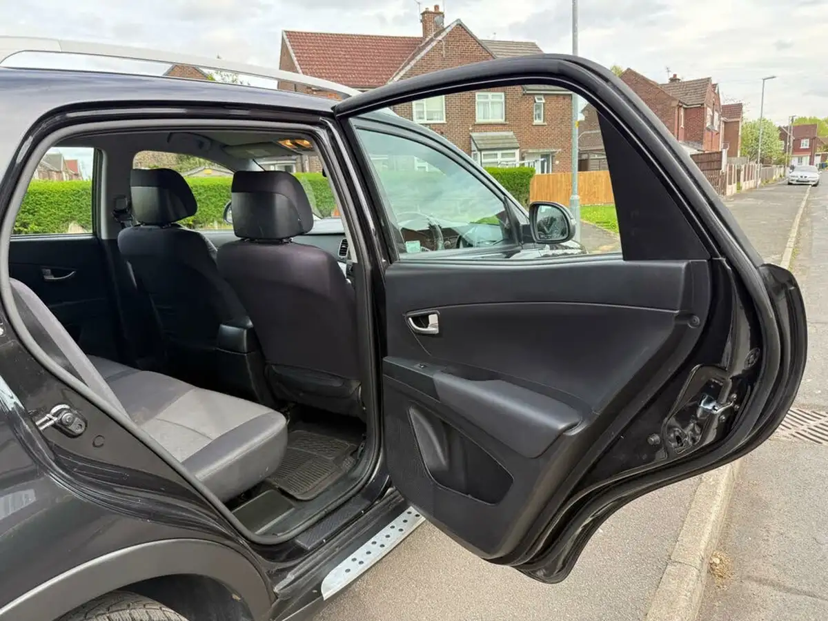2012-ssangyong-korando-big-26