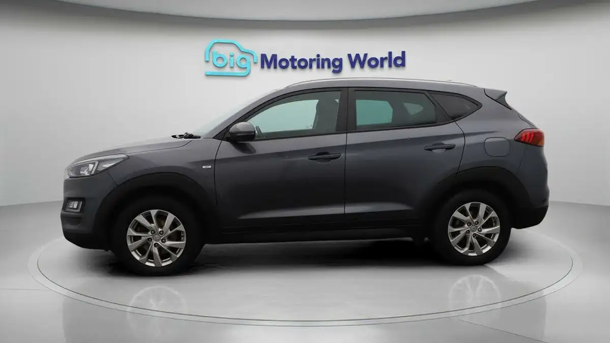 2020-hyundai-tucson-16crdi-se-nav-115ps-48-volt-hybrid-big-4