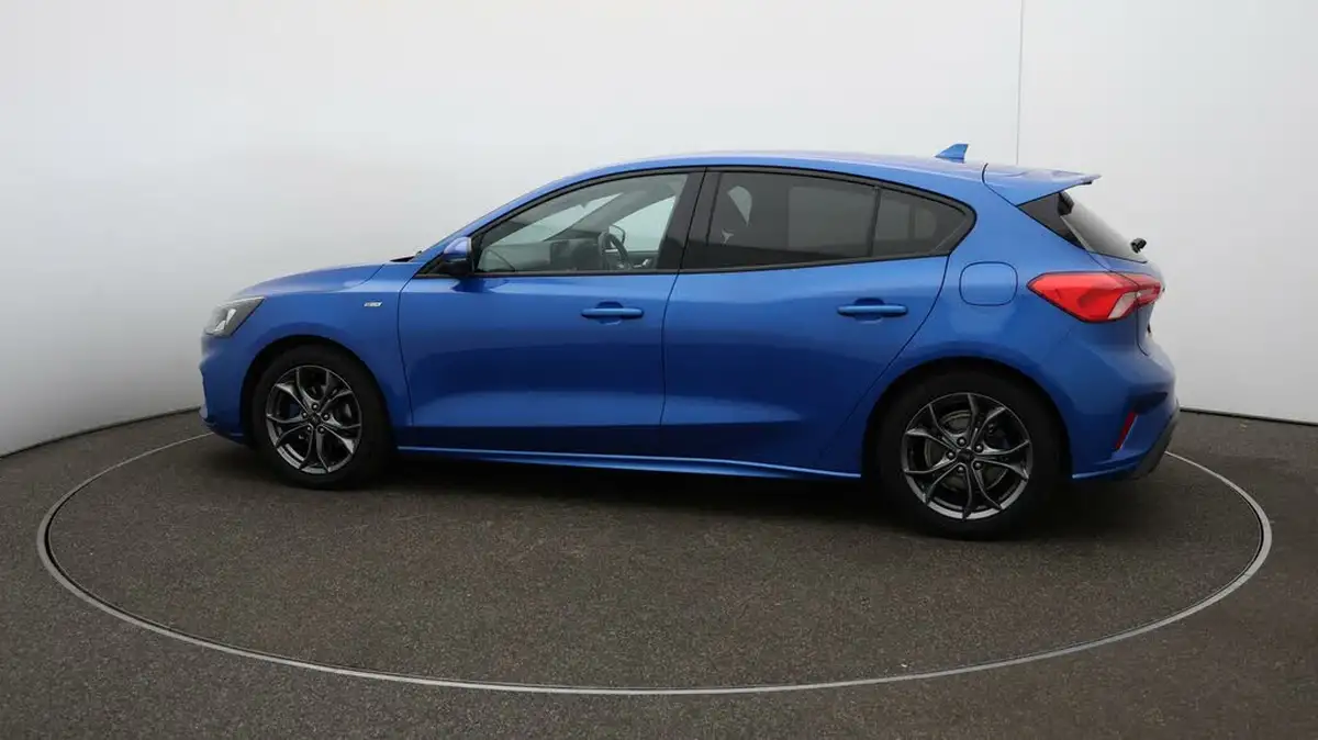 2019-ford-focus-10t-st-line-hatchback-big-48