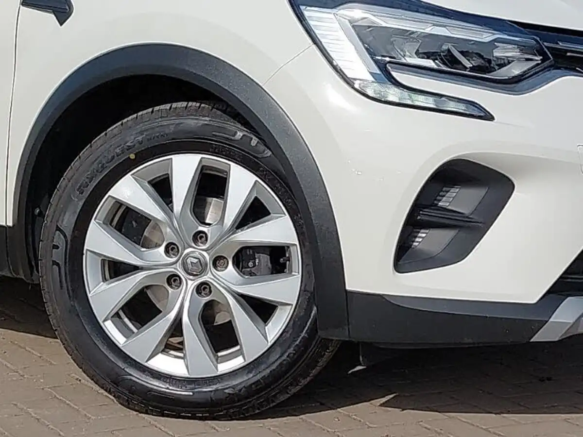 2021-renault-captur-13-tce-iconic-130bhp-big-8