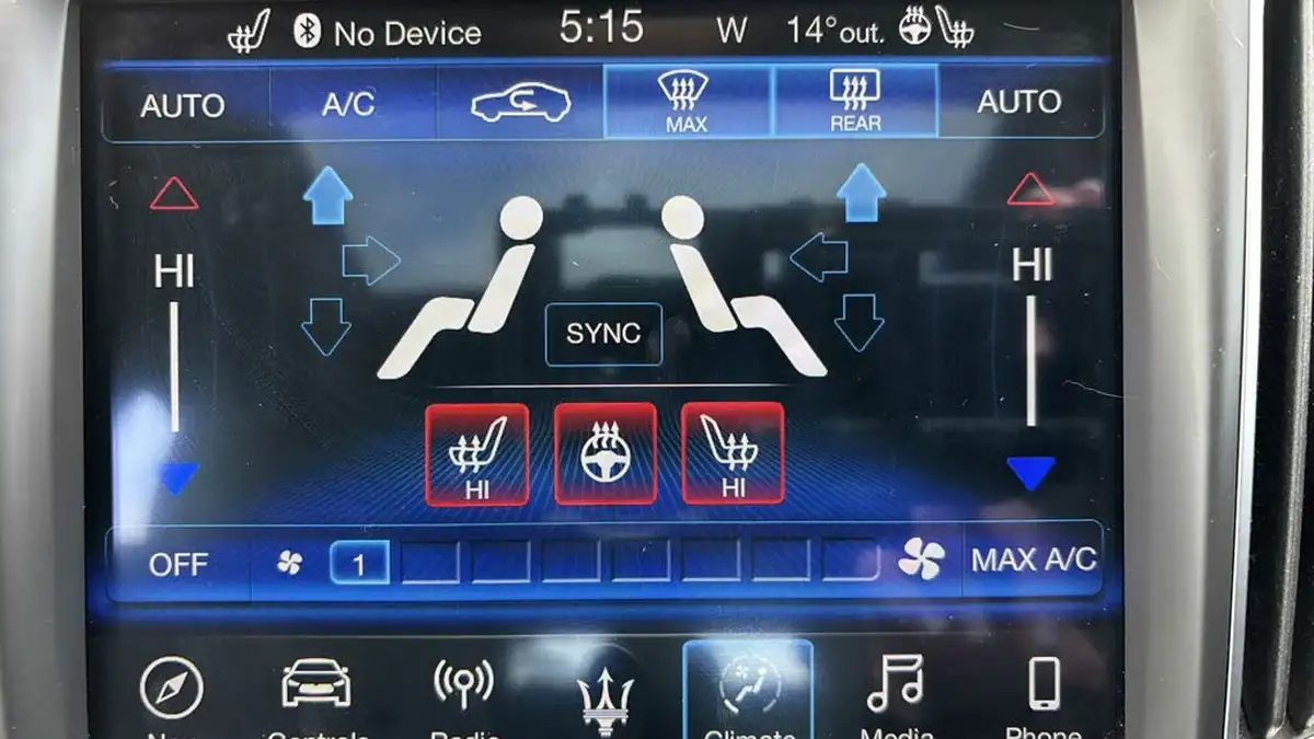2020-maserati-levante-30-gransport-big-34