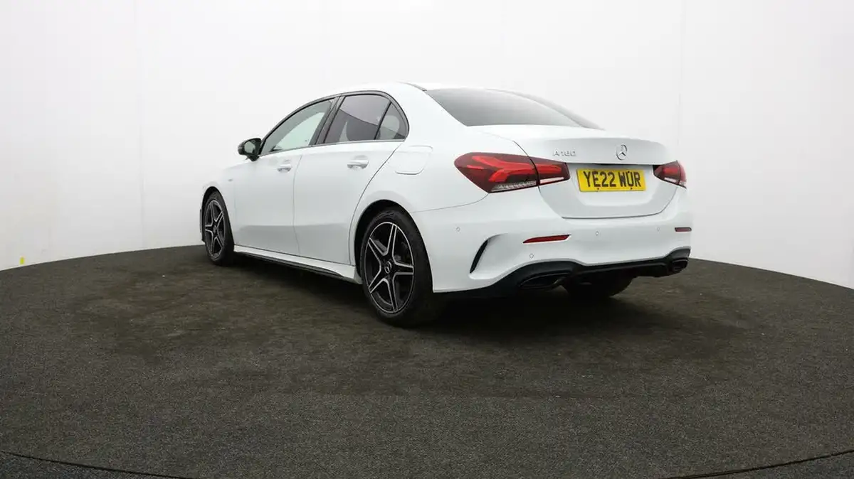 2022-mercedes-benz-a-class-13-a180-amg-line-executive-edition-saloon-4d-7g-dct-big-69